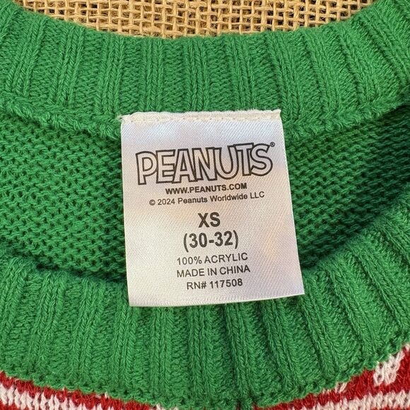 Peanuts 'Joe Cool' Snoopy Ugly Christmas Sweater Size XS - Picture 5 of 6